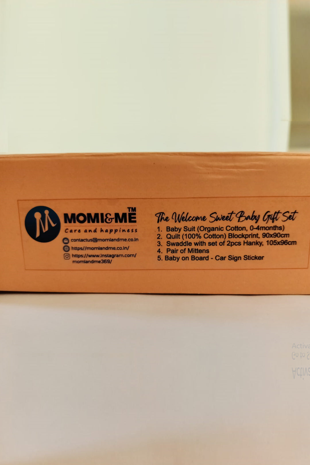 A_PERFECT_CONGRATULATORY_GIFT_FOR_NEW_PARENTS_The_Momiandme_NewBorn_Gift_Box_Gift_Hamper_Unisex_Clothing_Set_Infants_Essentials_Baby_Shower_5_piece_set_For_BabyBoy_and_BabyGirl_content