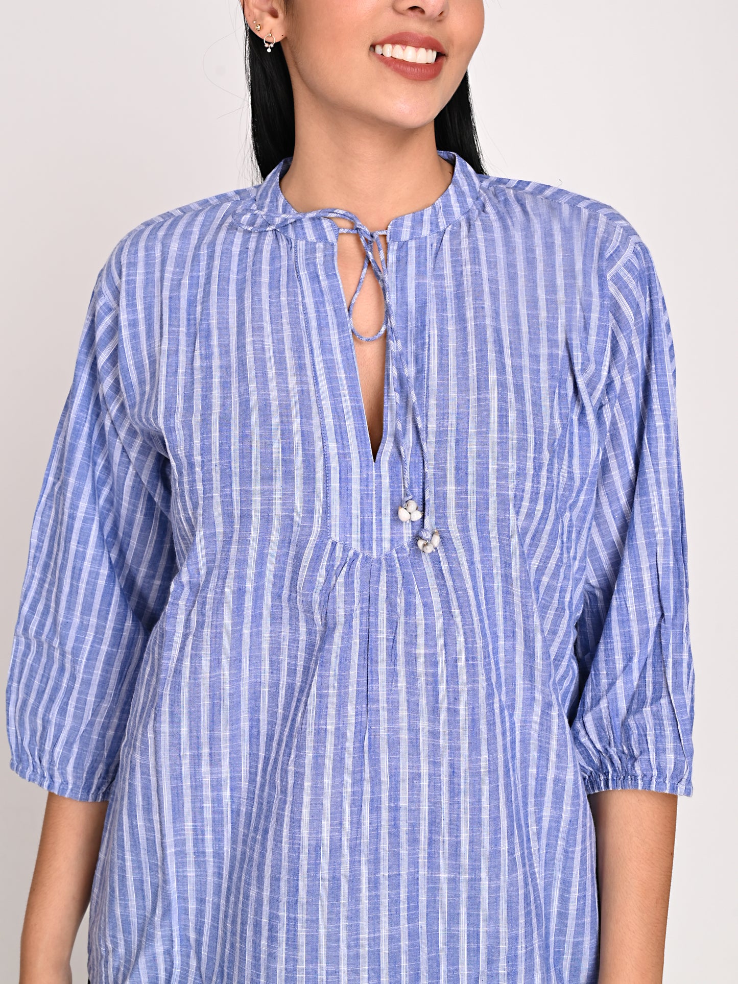 Blue stripe smart top