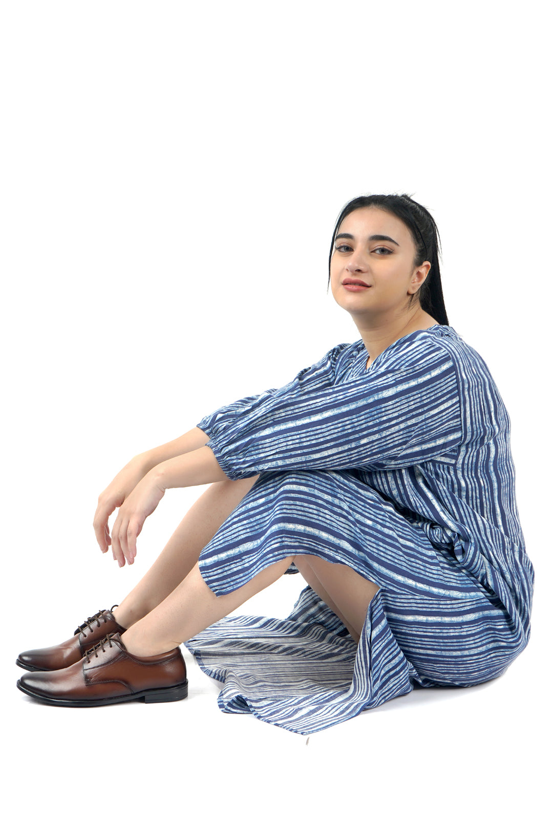 Indigo Rebel Tunic_6_momiandme